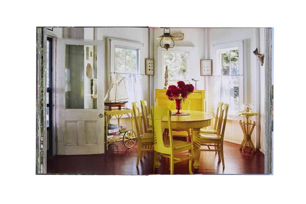 Inside the Hamptons