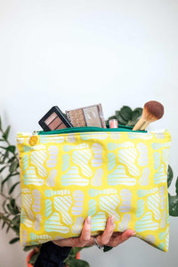 Art of Fabric Block Printing: An Illustrated Guide with 12 Playfully Modern Projects