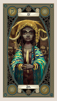 Mystical Women's Tarot: A Deck of Fearless Femmes
